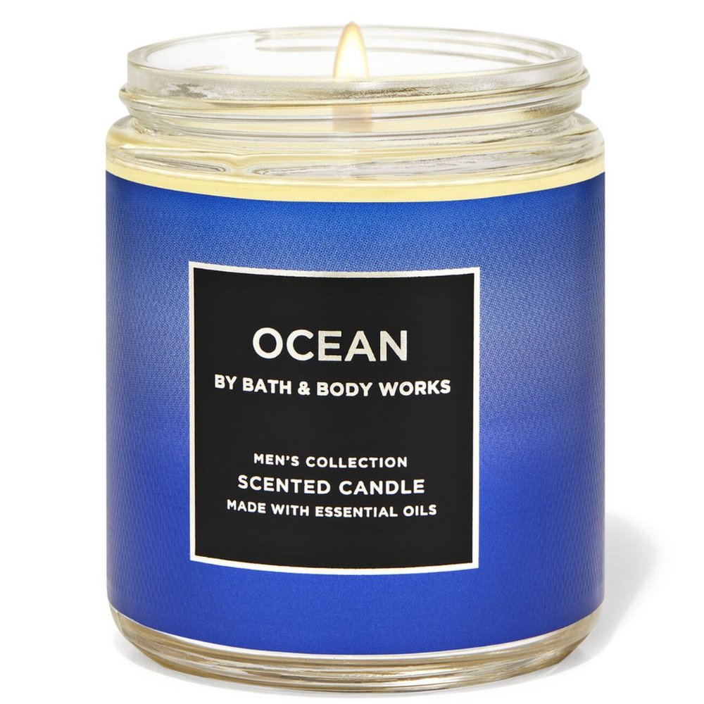 Bath & Body Works Ocean 7.0 Ounces Single Wick Scented Candle